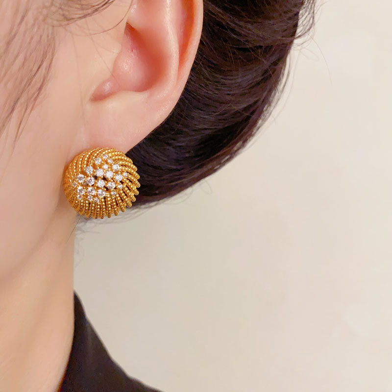 Elegant Zircon Hollow Round Metal Stud Earrings – Geometric Design