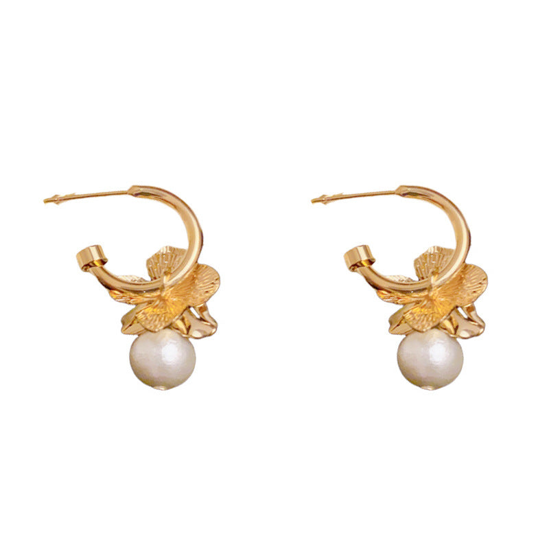Luxury Metal Petal & Pearl Drop Earrings – Elegant Flower Design