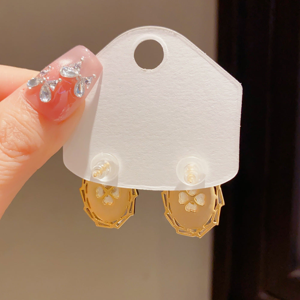 Eaioncol CZ Halo Oval Pearl Stud Earrings Gold Silver