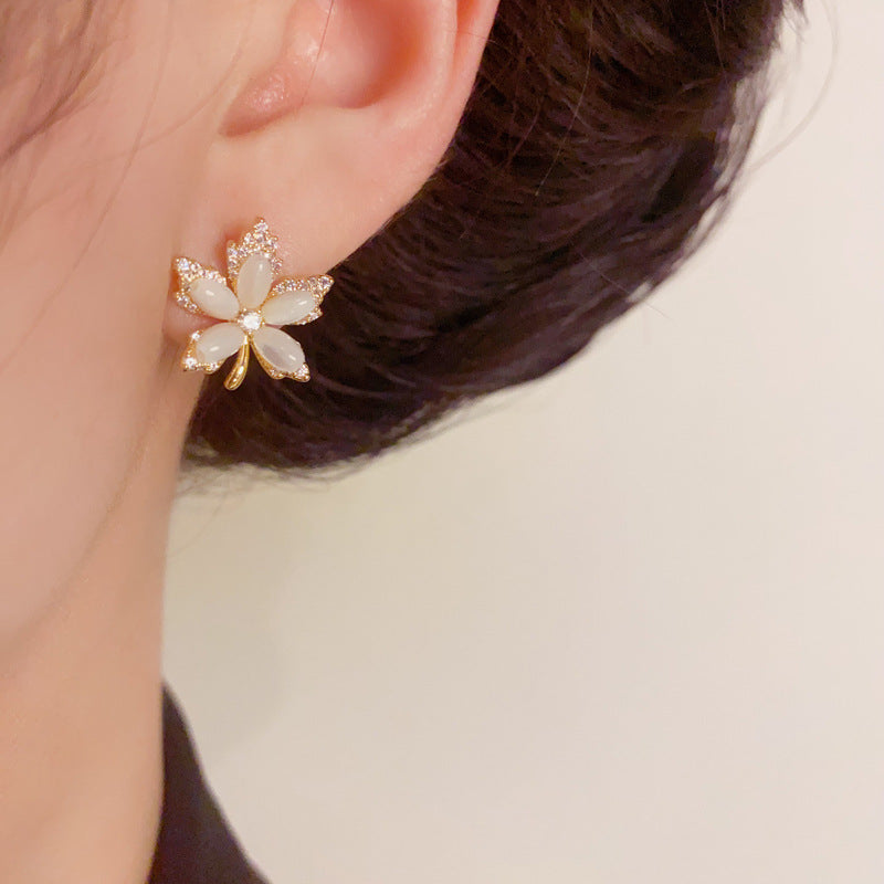 Minimalist Shell Pearl Maple Leaf Stud Earrings – S925 Silver Needle