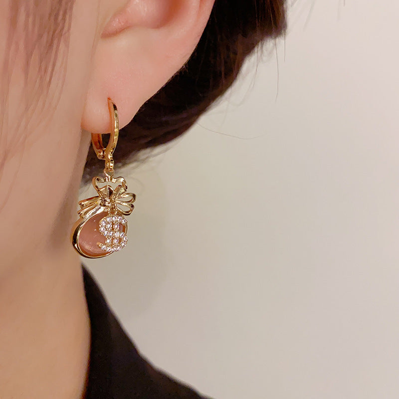 14K Gold-Plated Cat's Eye Stone Coin Pouch Earrings - Elegant Design