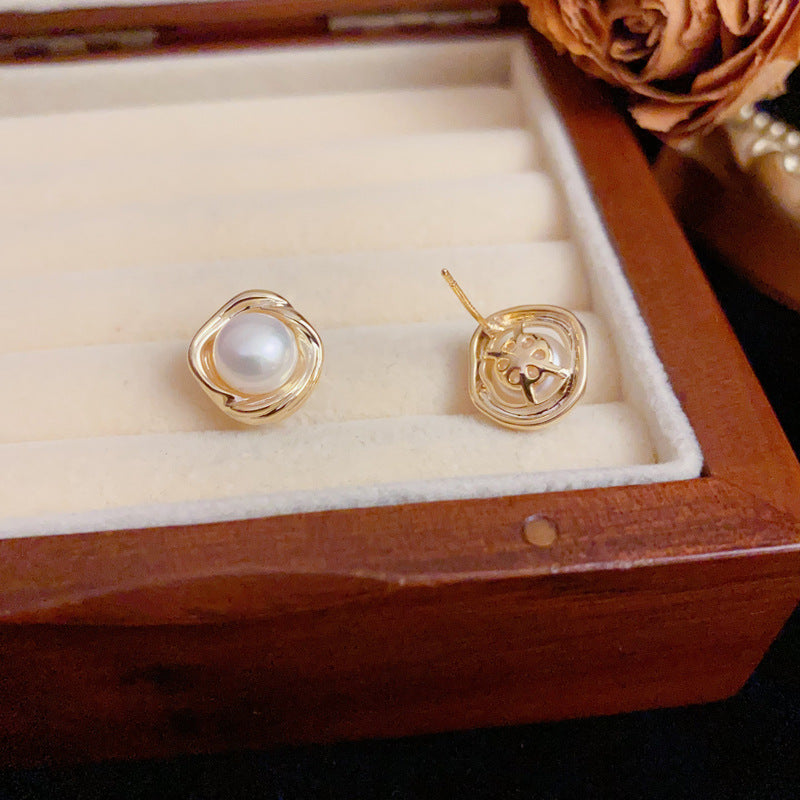 Irregular Metal & Freshwater Pearl Stud Gold Earrings – Elegant Design