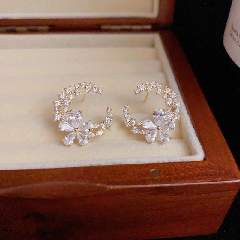 14K Gold-Plated Zircon Crescent Moon Flower Earrings – Elegant Design
