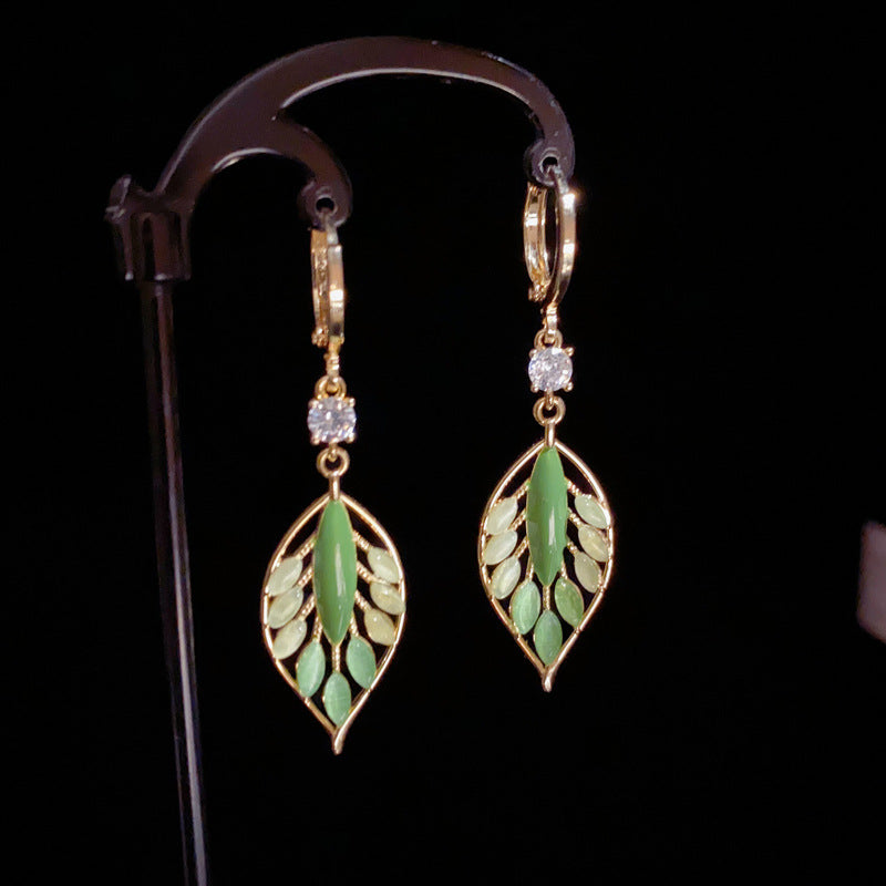 14K Gold-Plated Green Leaf Tassel Earrings – Elegant Minimalist Style