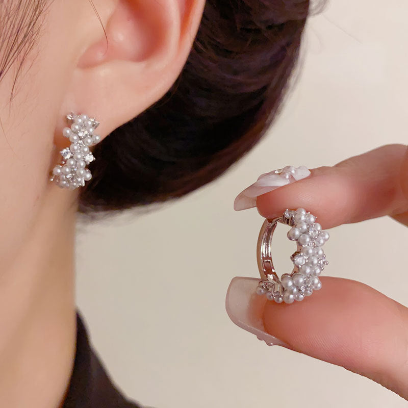 Luxury Zircon Pearl Ear Cuff Earrings – Geometric Design