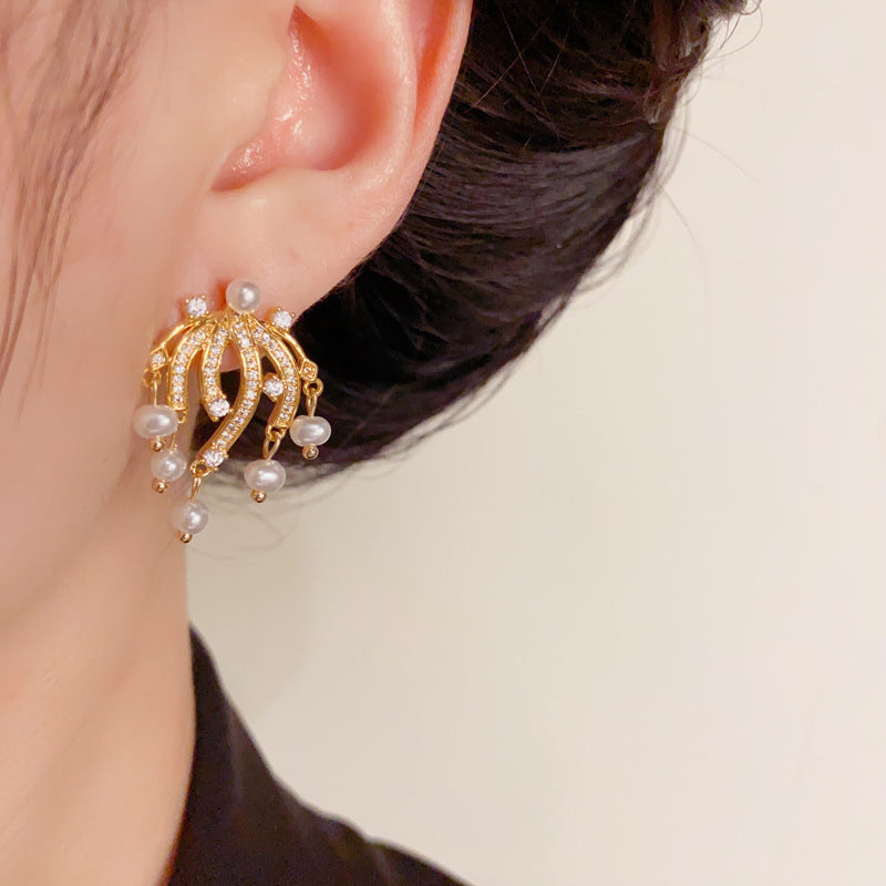 Elegant Zircon Firework & Pearl Stud Gold Earrings – Geometric Design