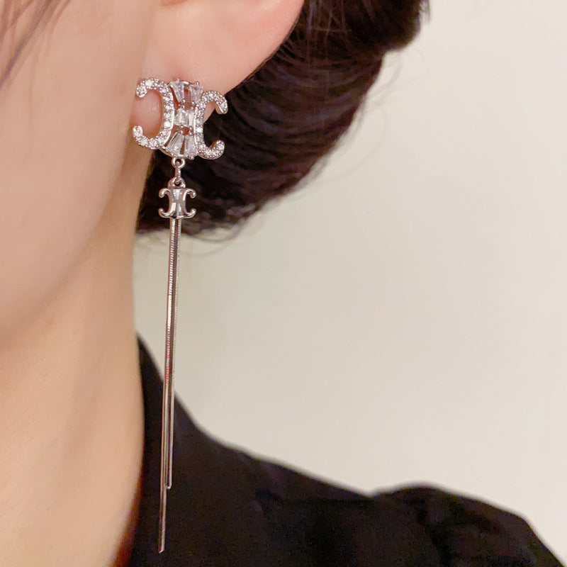 14K Gold-Plated Arc de Triomphe Tassel Earrings - Elegant Design