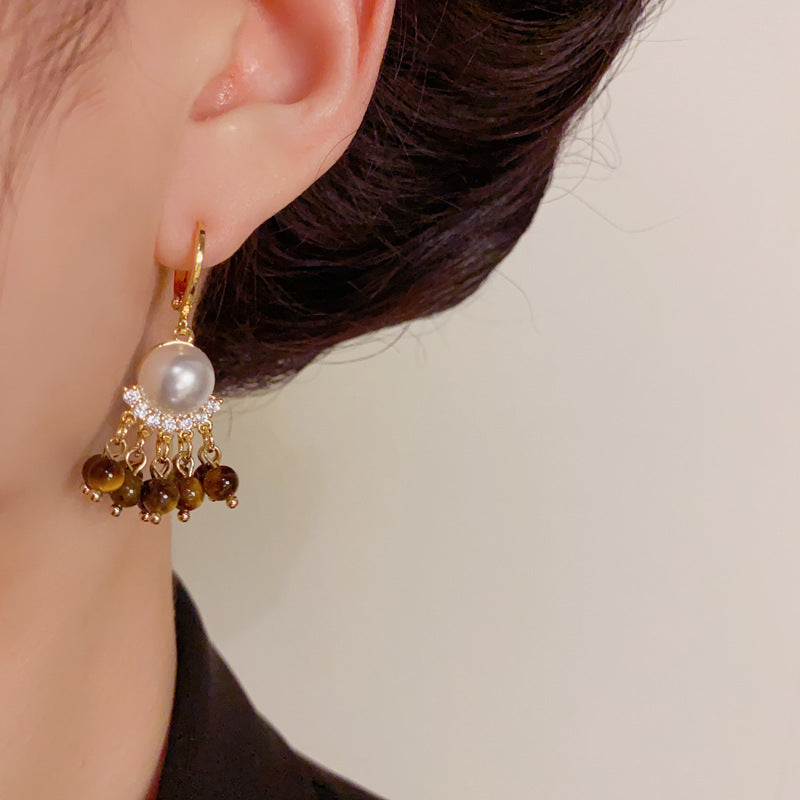 Elegant Round Pearl Beaded Tassel Ear Cuff Earrings – Geometric Design