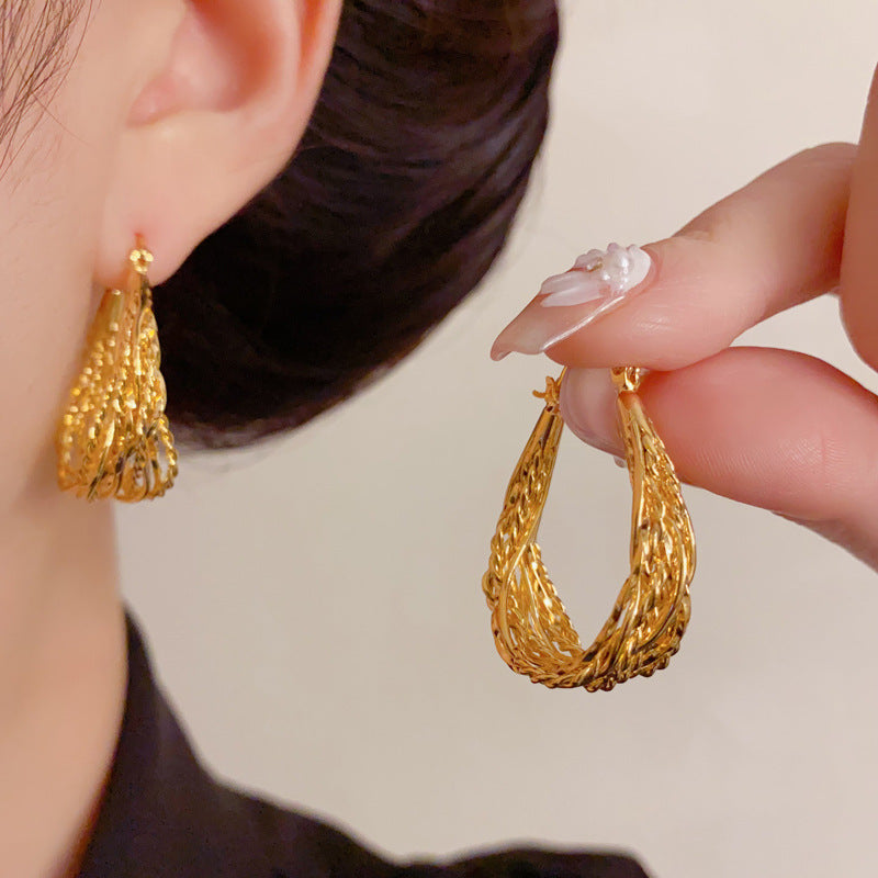 Luxury Twisted Rope Teardrop Ear Cuff Earrings – Geometric Design