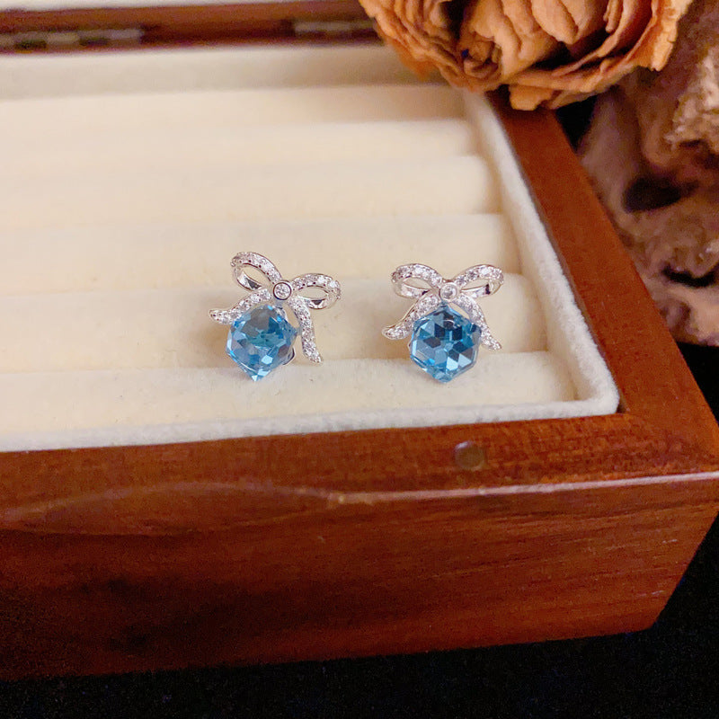 Luxury Zircon Bow & Sugar Cube Crystal Stud Earrings – Elegant Design