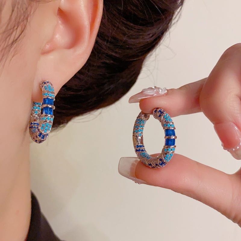 Luxury Blue Geometric Circle Ear Cuff Earrings – Elegant Design