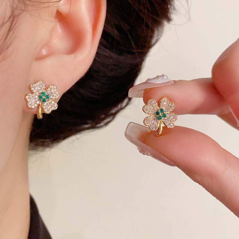 14K Gold Zircon Four-Leaf Stud Earrings - Chic Elegance Design
