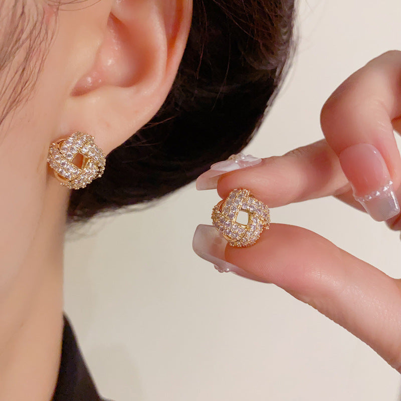 Luxury Full-Zircon Winding Round Stud Gold Earrings – Geometric Design