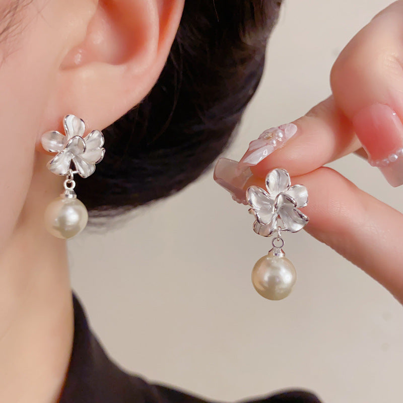 Eaioncol Floral Petal Pearl Drop Earrings Silver