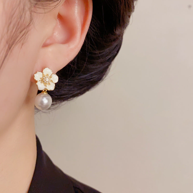 Eaioncol Floral Petal Pearl Drop Earrings Pink