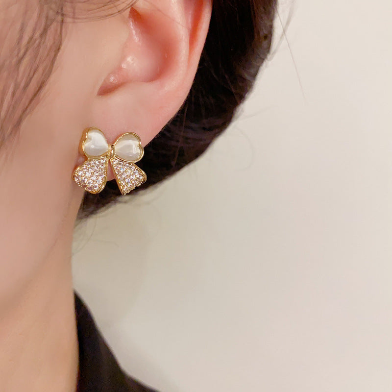 14K Gold-Plated Cat Eye Zircon Bowknot Stud Earring - Elegant Design
