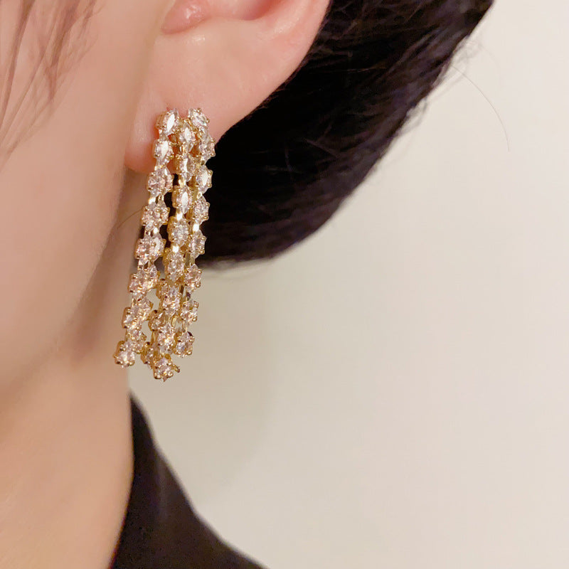 Elegant Full-Zircon Long Tassel Drop Earrings – Geometric Design