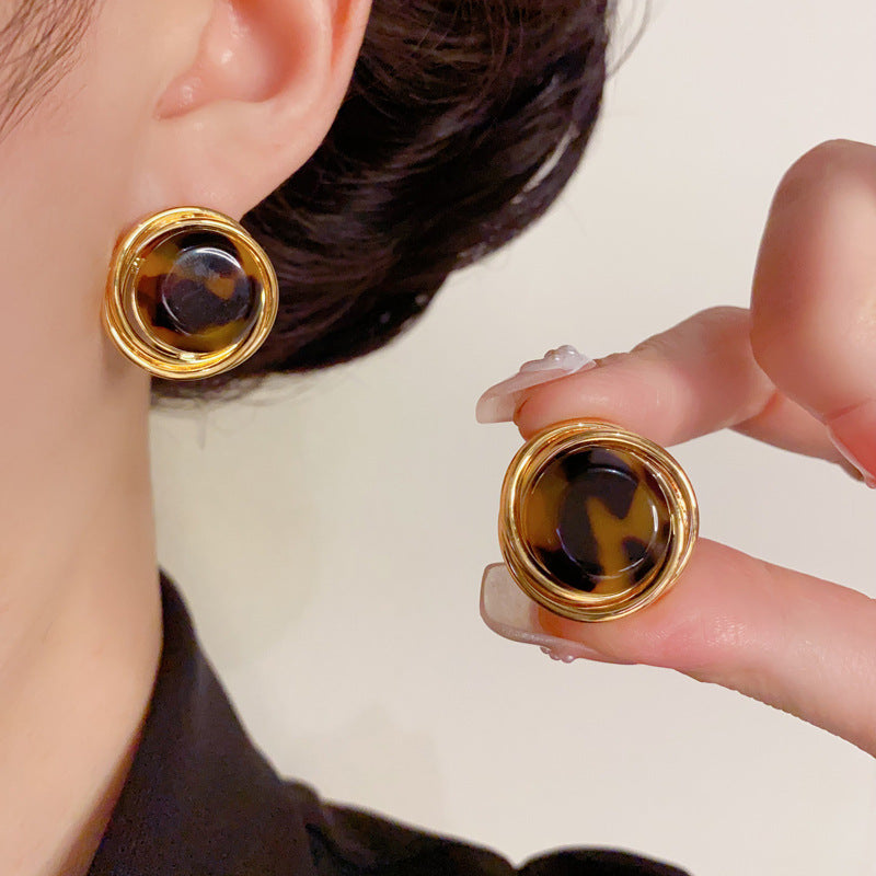 Luxury Metal Leopard Print Geometric Stud Earrings – Elegant Design