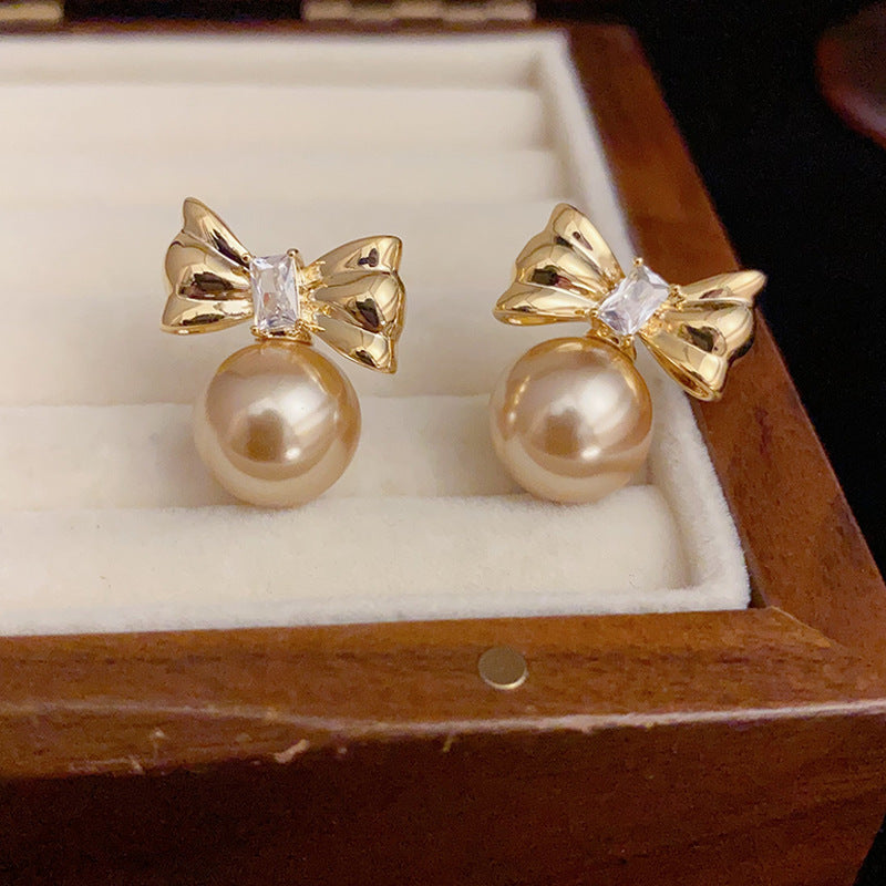 14K Gold-Plated Metal Bowknot Pearl Stud Earrings - Elegant Design