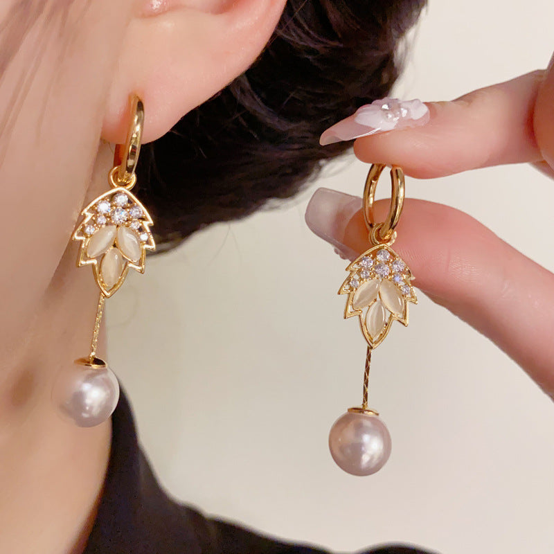 14K Gold-Plated Cat's Eye Leaf Pearl Tassel Ear Cuffs – Elegant Design