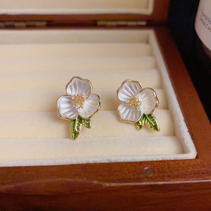 14K Gold-Plated Camellia Stud Earrings – Elegant Floral Design