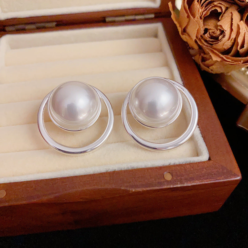 Elegant Large Pearl Round Ring Stud Earrings – Geometric Design