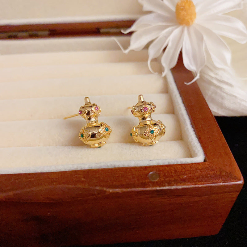 Elegant Metal 3D Gourd Stud Earrings – Floral Design