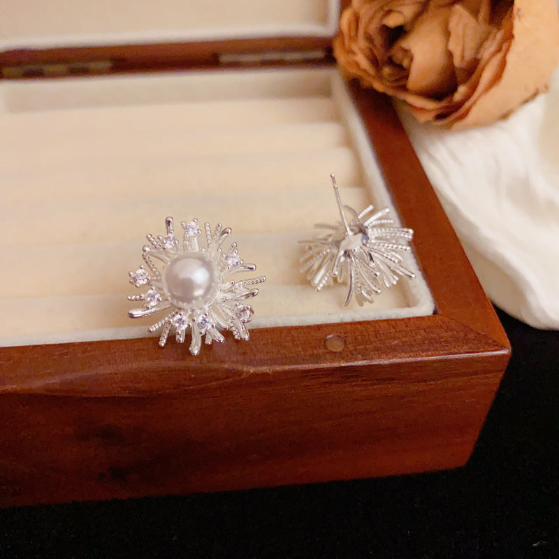 Luxury Zircon Firework & Pearl Stud Earrings – Elegant Floral Design