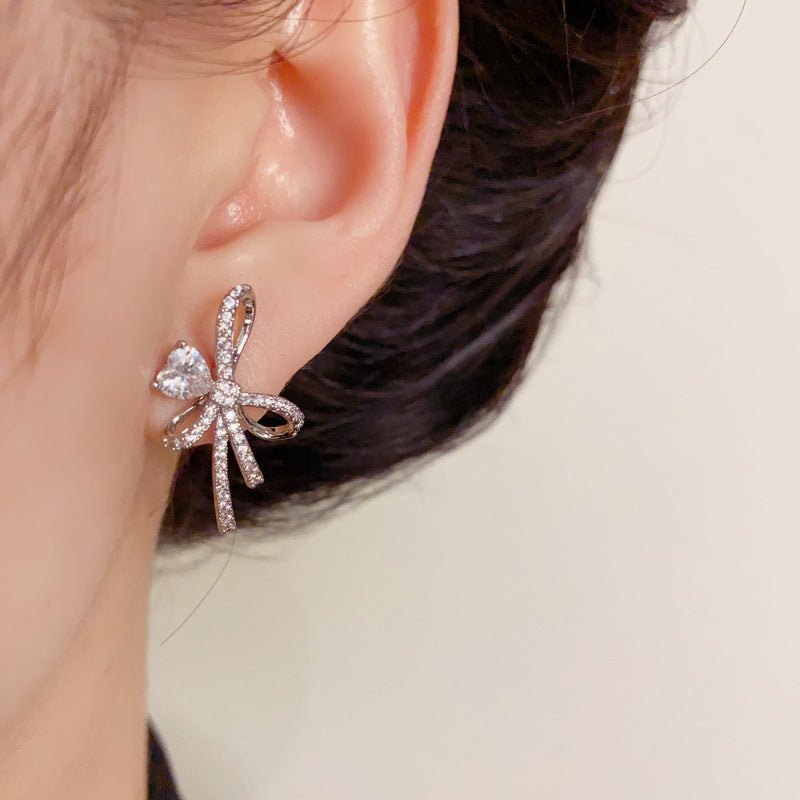 14K Gold-Plated Zircon Bowknot Stud Earrings – Elegant Design