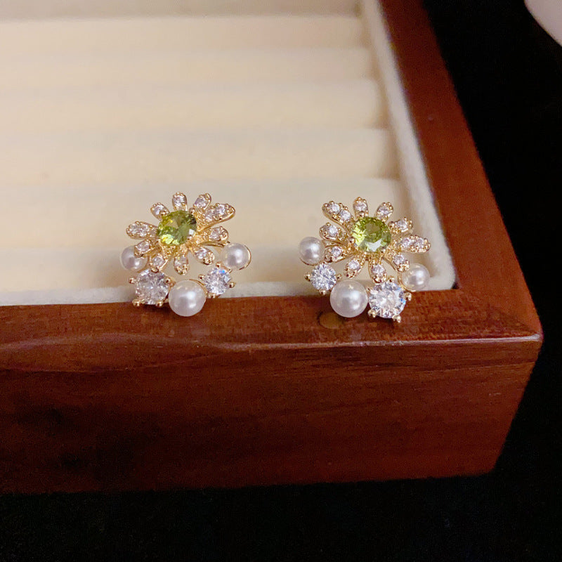 14K Gold-Plated Pearl Sunflower Stud Earrings - Elegant Floral Design