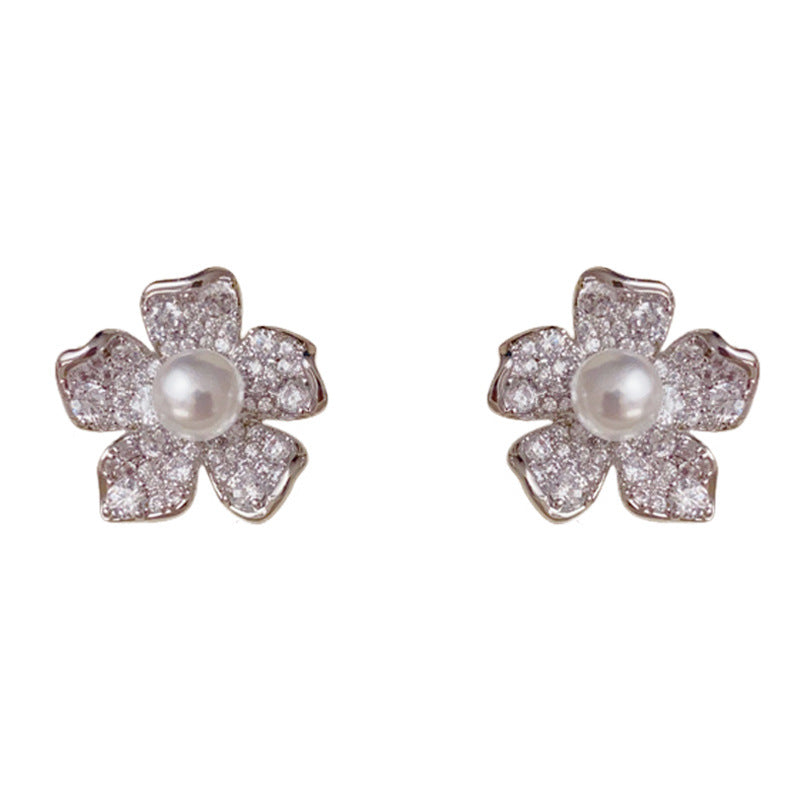 Luxury Zircon & Pearl Flower Stud Earrings – Floral Elegant Design