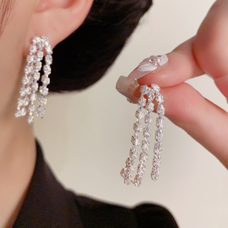Elegant Full-Zircon Long Tassel Drop Earrings – Geometric Design