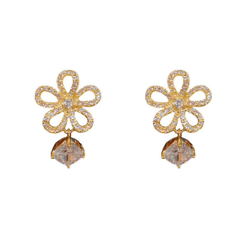 14K Gold-Plated Diamond Hollow Flower Earrings - Elegant Floral Design