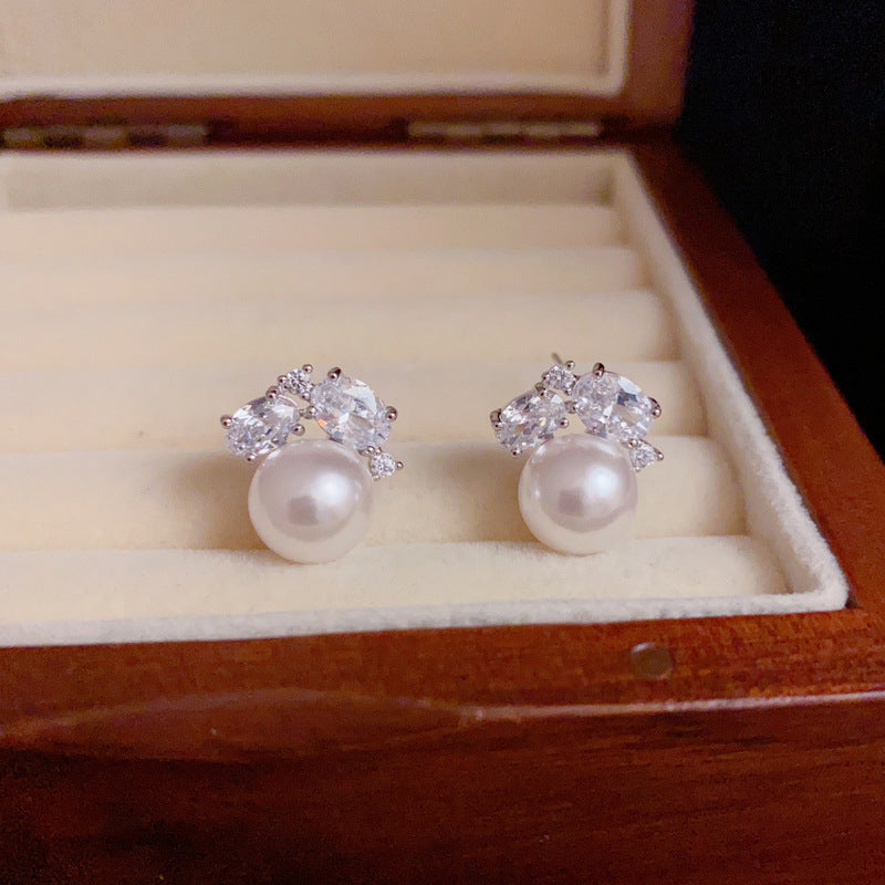 14K Gold Geometric Full-Zircon & Pearl Stud Earrings – French Design