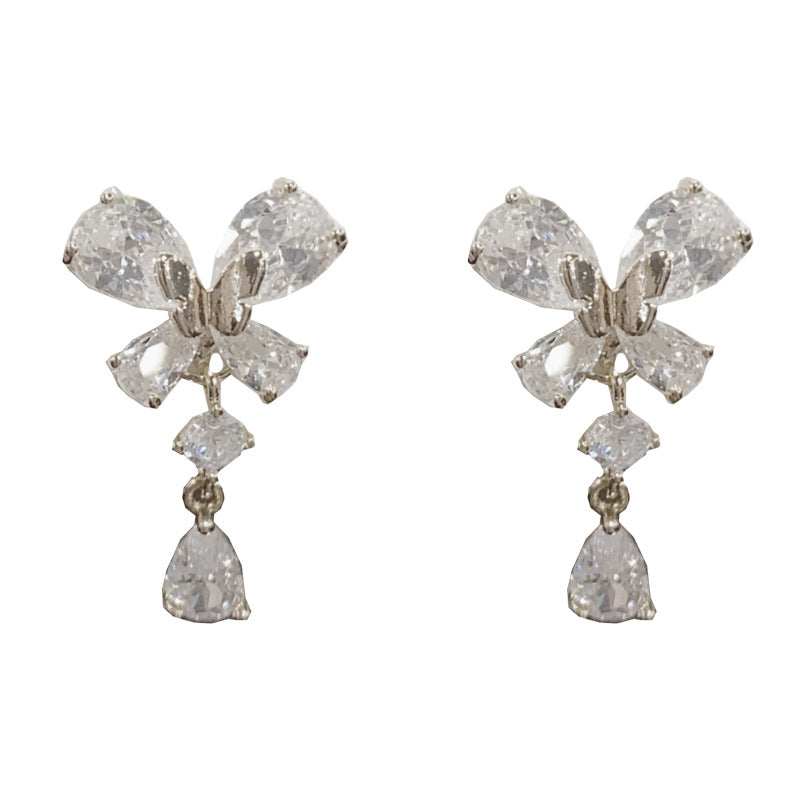 14K Gold Zircon Butterfly Waterdrop Tassel Ear Clips – Elegant Design