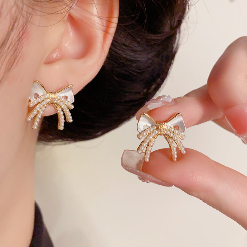Luxury Pearl & Bow Stud Gold Earrings – Elegant Design