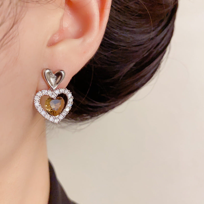 Luxury Full Pave Rhinestone Heart Drop Earrings – Elegant Design