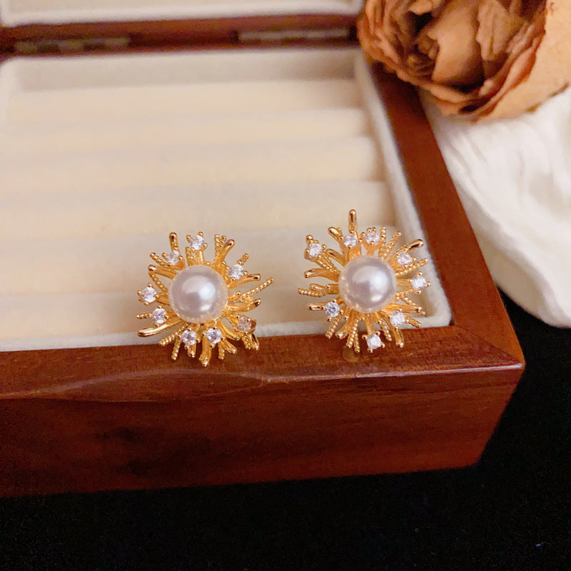 Luxury Zircon Firework & Pearl Stud Earrings – Elegant Floral Design