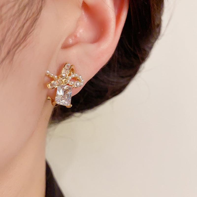 14K Gold Zircon Bow Square Crystal Ear Clip - Chic Elegance Design