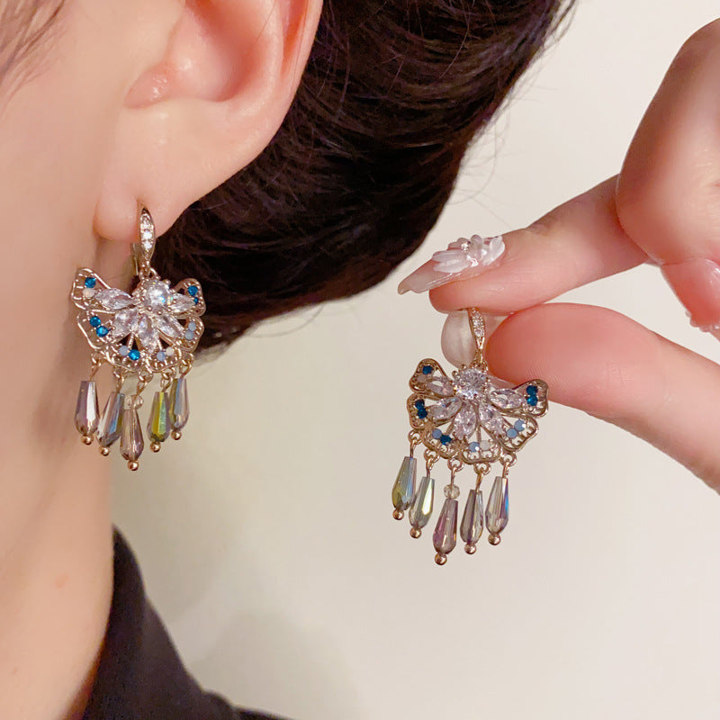 Elegant Coffee Gold Fan-Shaped Tassel Earrings – Geometric Design