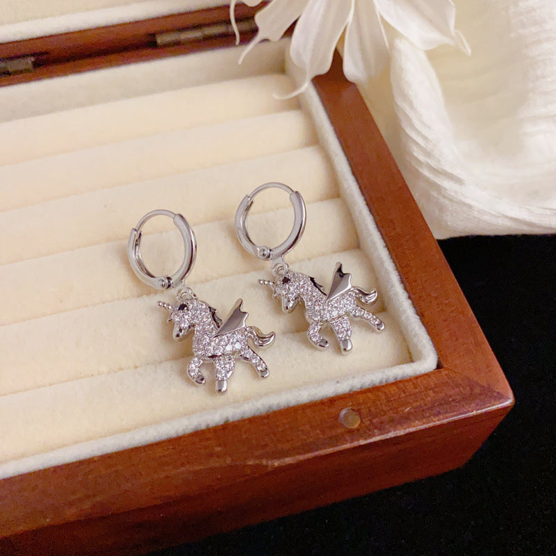 Luxury Full-Zircon Unicorn Ear Cuff Earrings – Elegant Design