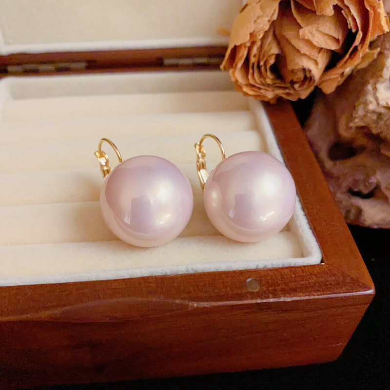 French-Style Large Pearl Elegant Gold Earrings – Geometric Design