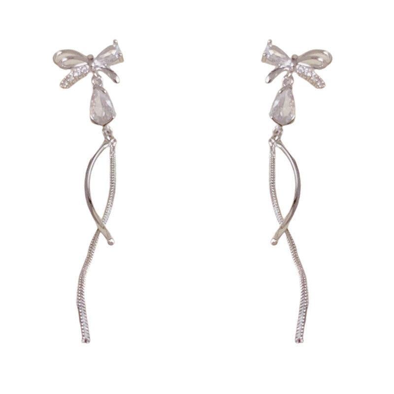 Luxury Zircon Bow & Tassel Drop Earrings – Silver Needle Design