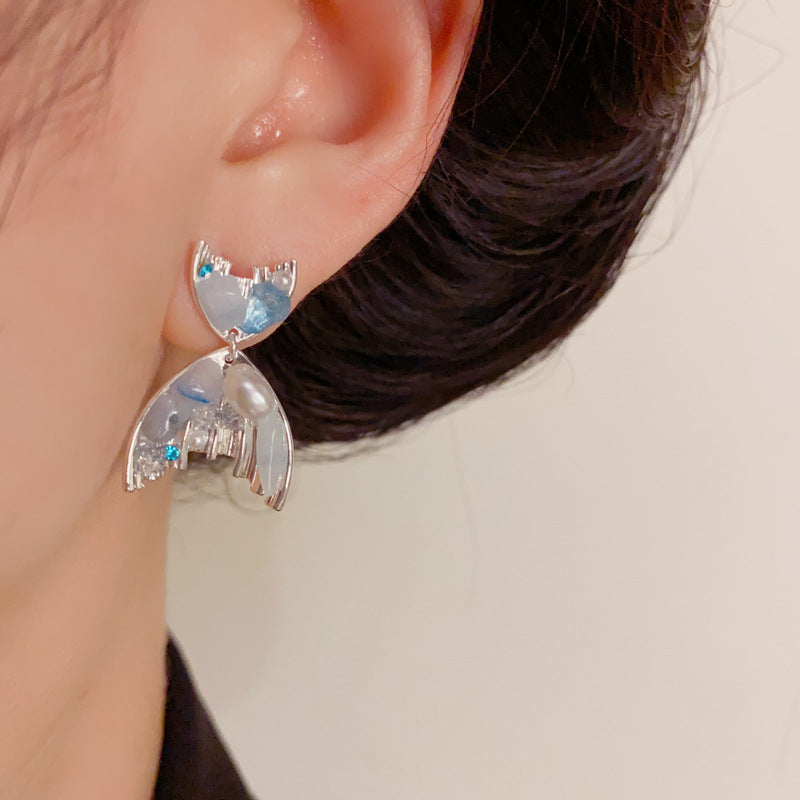 Luxury Blue Crystal Fishtail & Pearl Sliver Earrings – Elegant Design