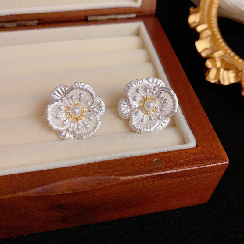 Elegant Matte Silver-Plated Petal Stud Earrings – Floral Design