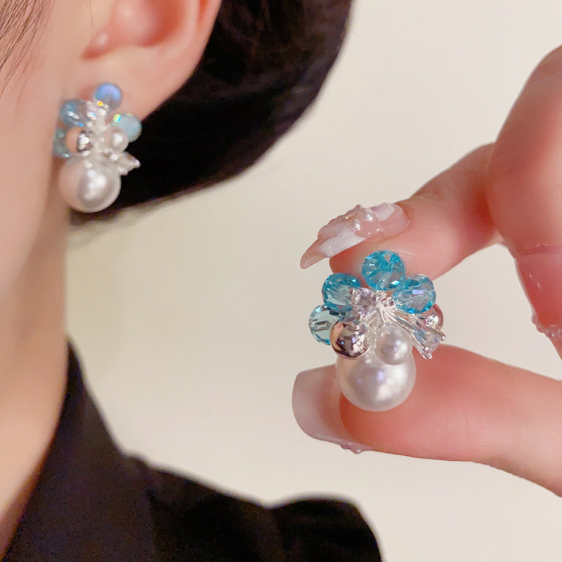 Luxury Blue Crystal & Pearl Stud Elegant Earrings – Geometric Design