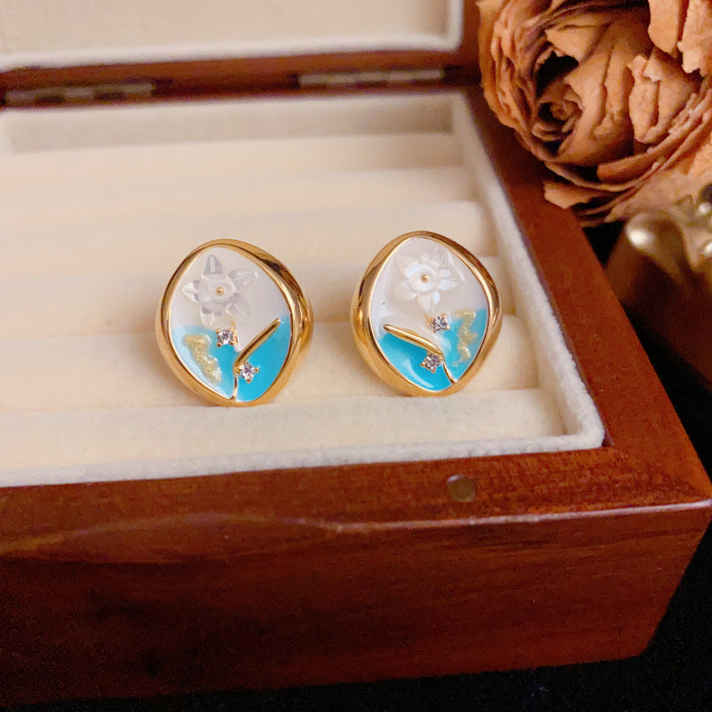 Sweet Gradient Flower Diamond-Shaped Gold Earrings– S925 Silver Needle