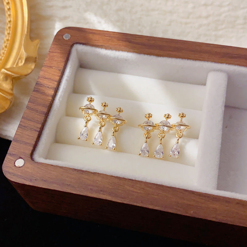 Luxury Zircon Saturn Teardrop Tassel Stud Earrings – Elegant Design