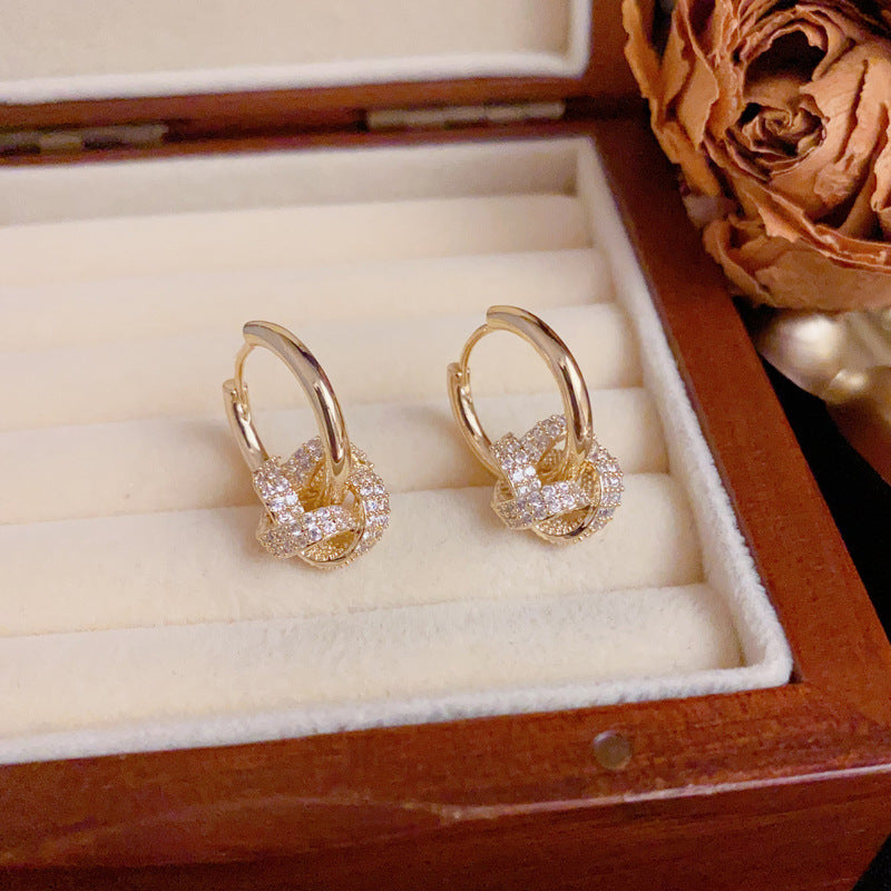 Luxury Full-Zircon Wrapped Circle Ear Cuff Earrings – Geometric Design