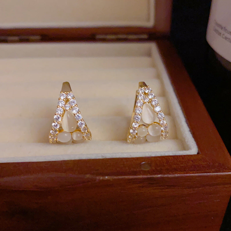 14K Gold Zircon Cat's Eye Drop Earrings – Elegant Waterdrop Design